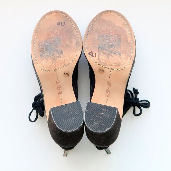 Vince Camuto Tarita Black Suede Laser Cut Lace Up Block Heel Bootie Shoes 6.5 - Picture 9 of 16